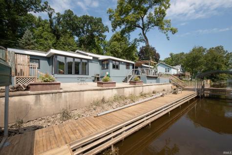 1721 N Francis Street Monticello IN 47960