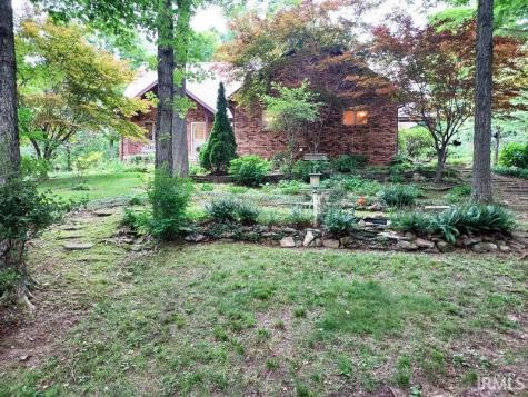 5260 S 650 W. Huntingburg IN 47542