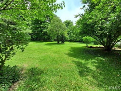 5260 S 650 W. Huntingburg IN 47542