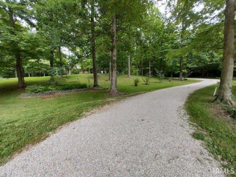5260 S 650 W. Huntingburg IN 47542
