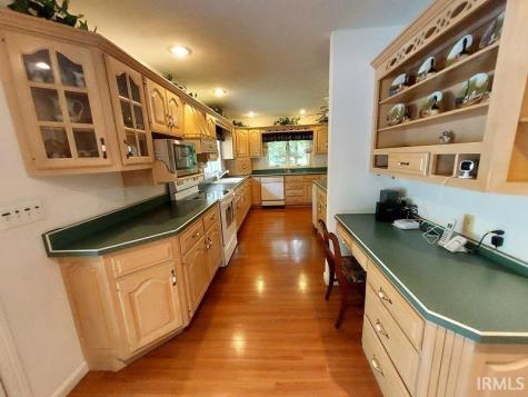 5260 S 650 W. Huntingburg IN 47542