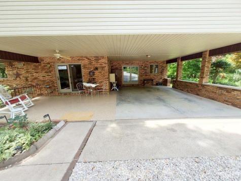 5260 S 650 W. Huntingburg IN 47542