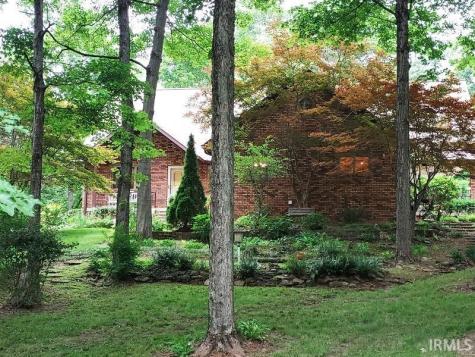 5260 S 650 W. Huntingburg IN 47542