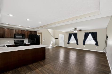 1674 Deer Haven Court Spencer IN 47460