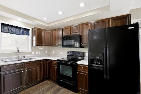 1674 Deer Haven Court Spencer IN 47460