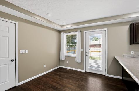 1674 Deer Haven Court Spencer IN 47460