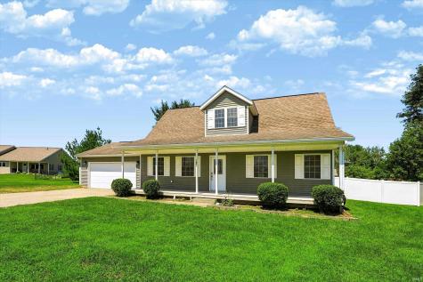 1674 Deer Haven Court Spencer IN 47460