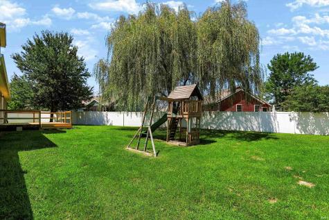1674 Deer Haven Court Spencer IN 47460