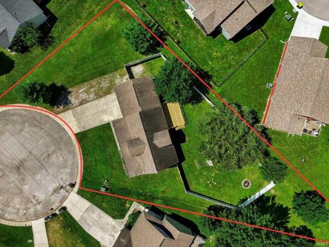 1674 Deer Haven Court Spencer IN 47460