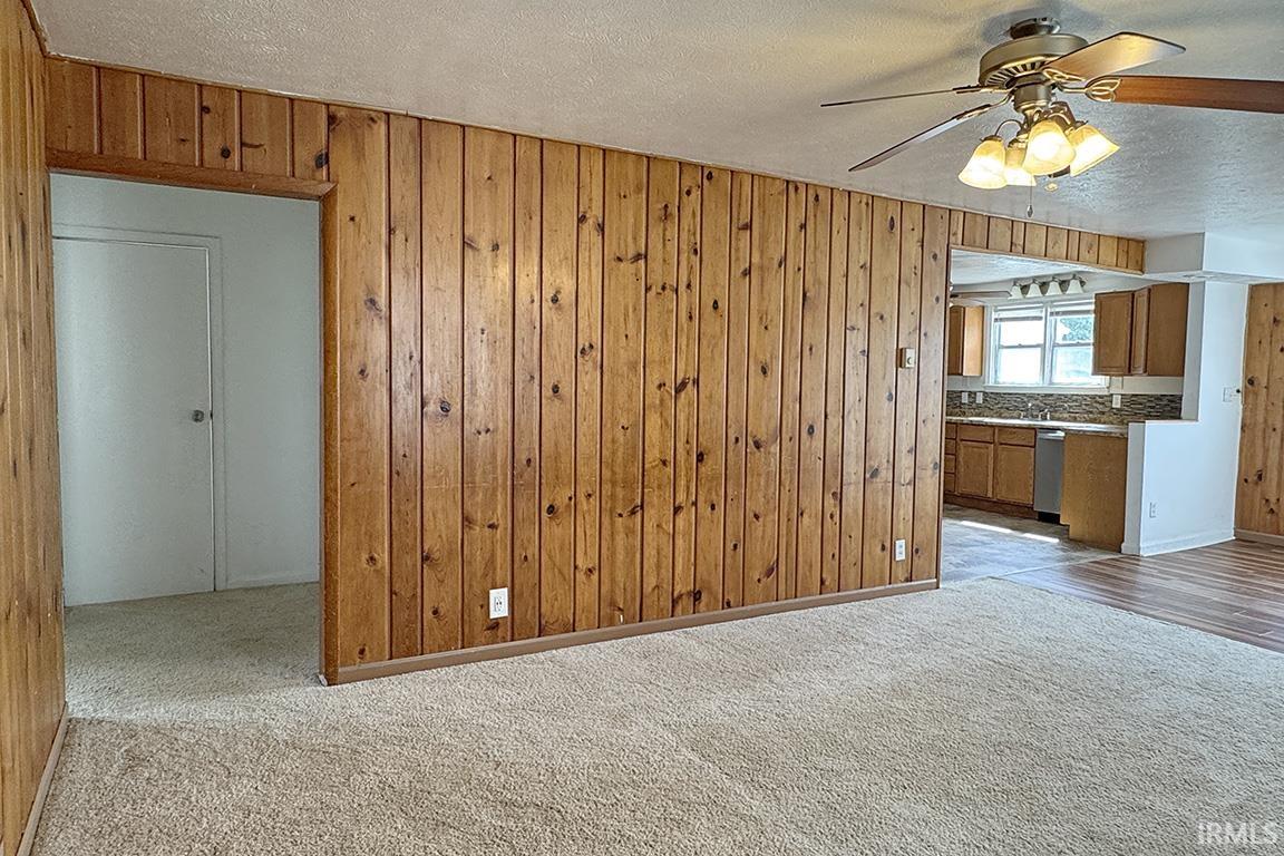 59636 Rosedale Avenue Elkhart IN 46517