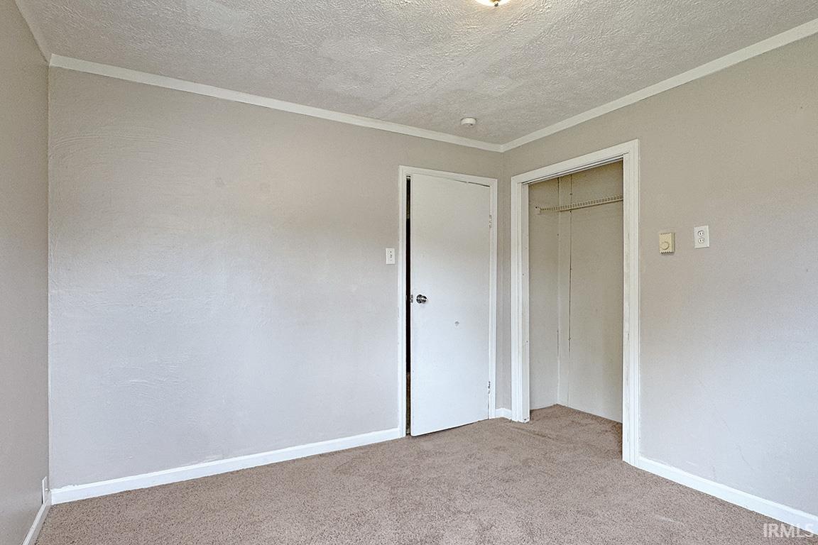 59636 Rosedale Avenue Elkhart IN 46517