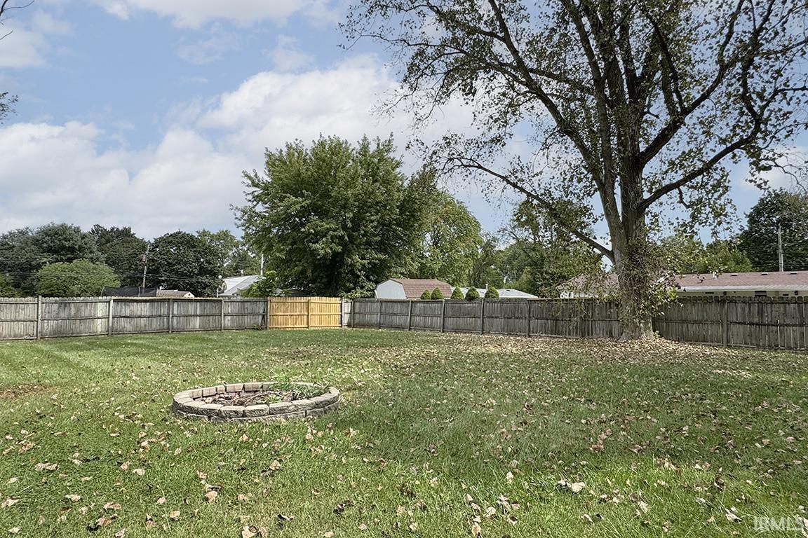 59636 Rosedale Avenue Elkhart IN 46517