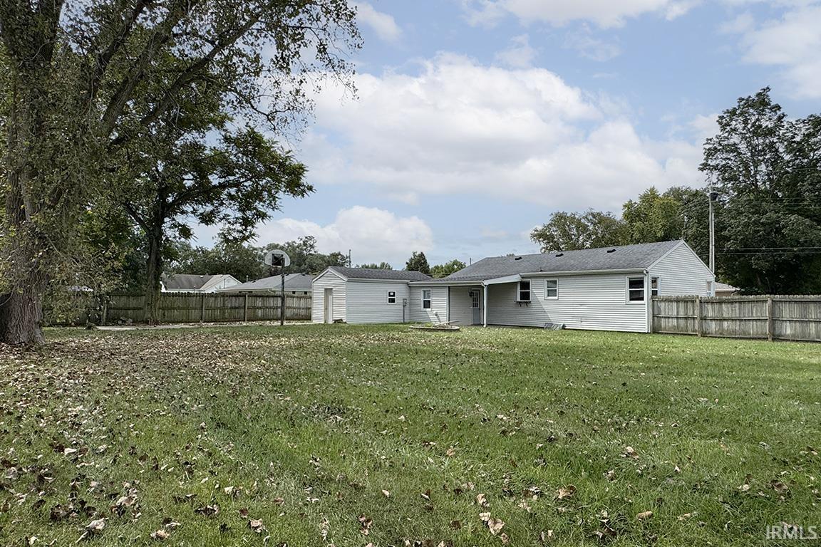 59636 Rosedale Avenue Elkhart IN 46517