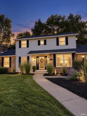 9313 Wallen Court Fort Wayne IN 46825