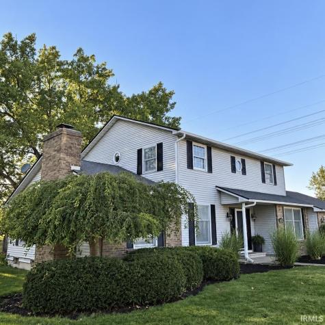 9313 Wallen Court Fort Wayne IN 46825