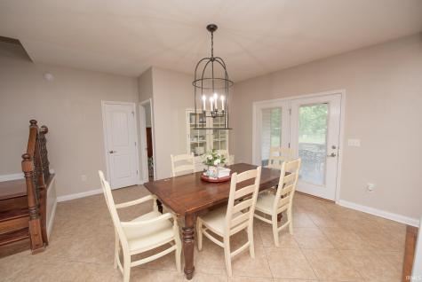 782 N Commodores Lane Lafayette IN 47909