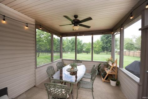 782 N Commodores Lane Lafayette IN 47909