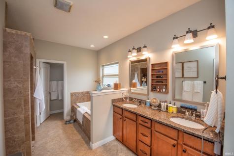 782 N Commodores Lane Lafayette IN 47909