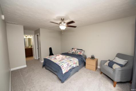 782 N Commodores Lane Lafayette IN 47909