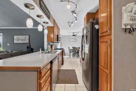 806 N Pine Lane Monticello IN 47960