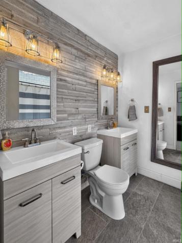 806 N Pine Lane Monticello IN 47960