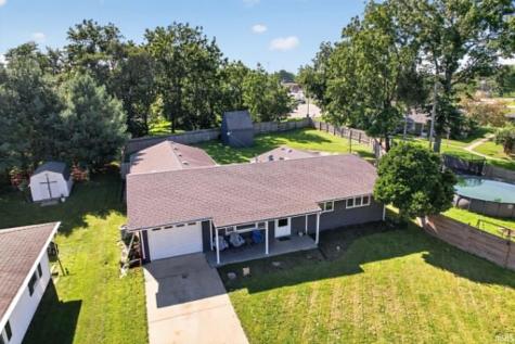 806 N Pine Lane Monticello IN 47960