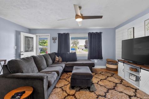 806 N Pine Lane Monticello IN 47960