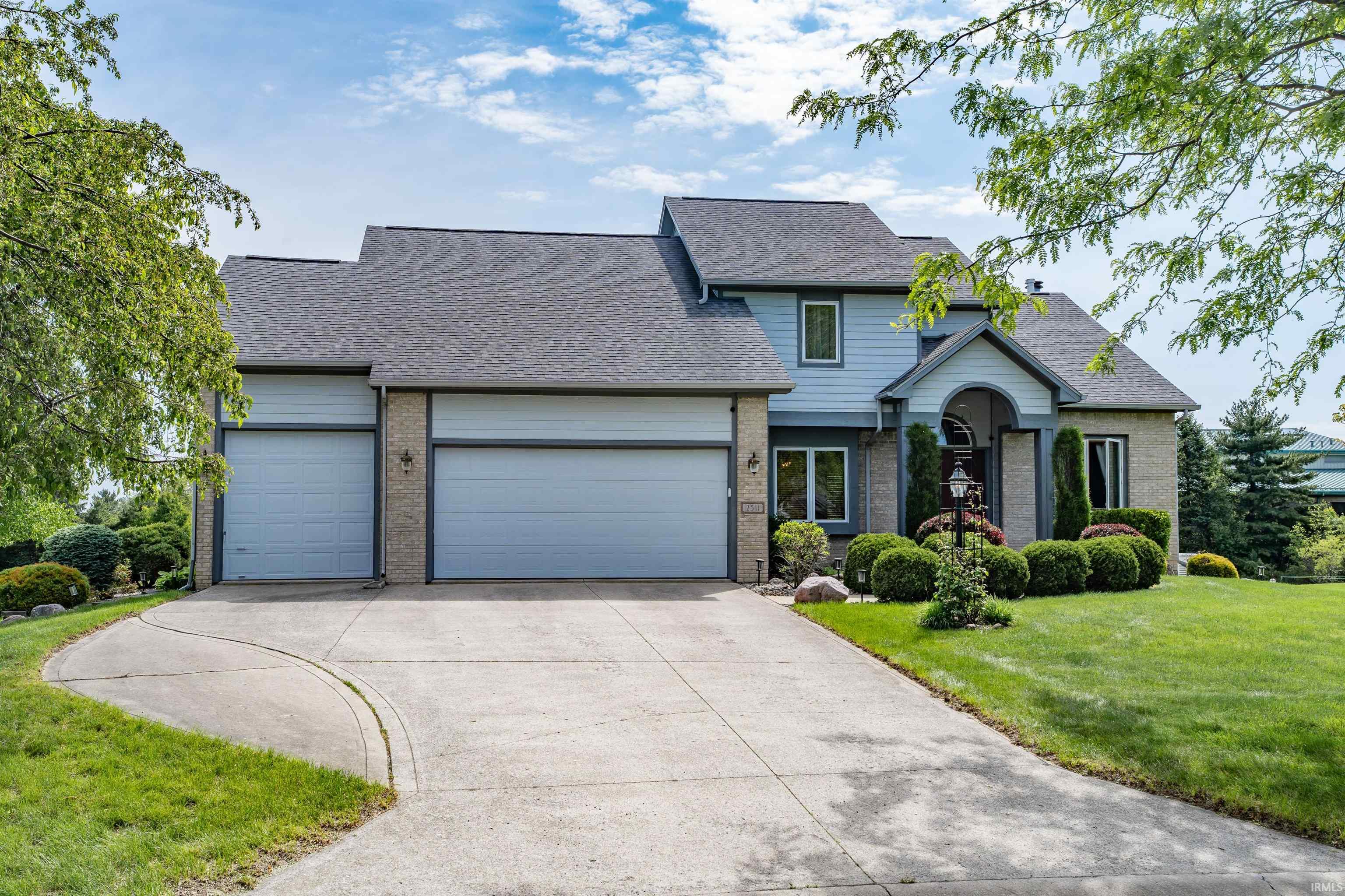 2511 Bluewater Trail Fort Wayne IN 46804