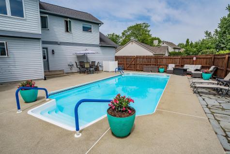2511 Bluewater Trail Fort Wayne IN 46804