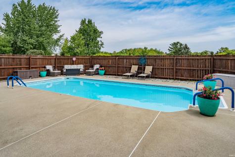 2511 Bluewater Trail Fort Wayne IN 46804