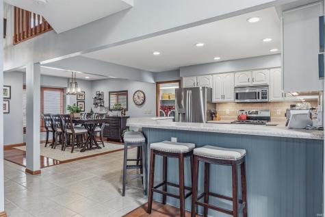 2511 Bluewater Trail Fort Wayne IN 46804