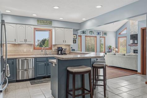 2511 Bluewater Trail Fort Wayne IN 46804