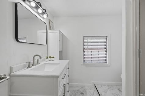 3458 Koressel Avenue Evansville IN 47712