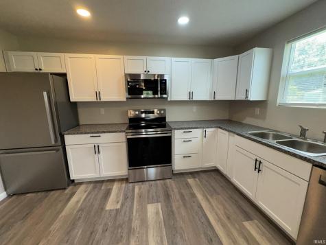 292 & 294 Ross Street Mitchell IN 47446