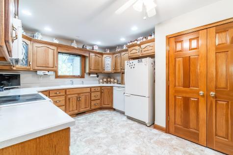 4061 N 006 E Angola IN 46703