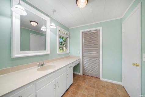 1542 Springbrook Drive Elkhart IN 46514