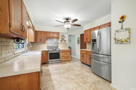 1542 Springbrook Drive Elkhart IN 46514