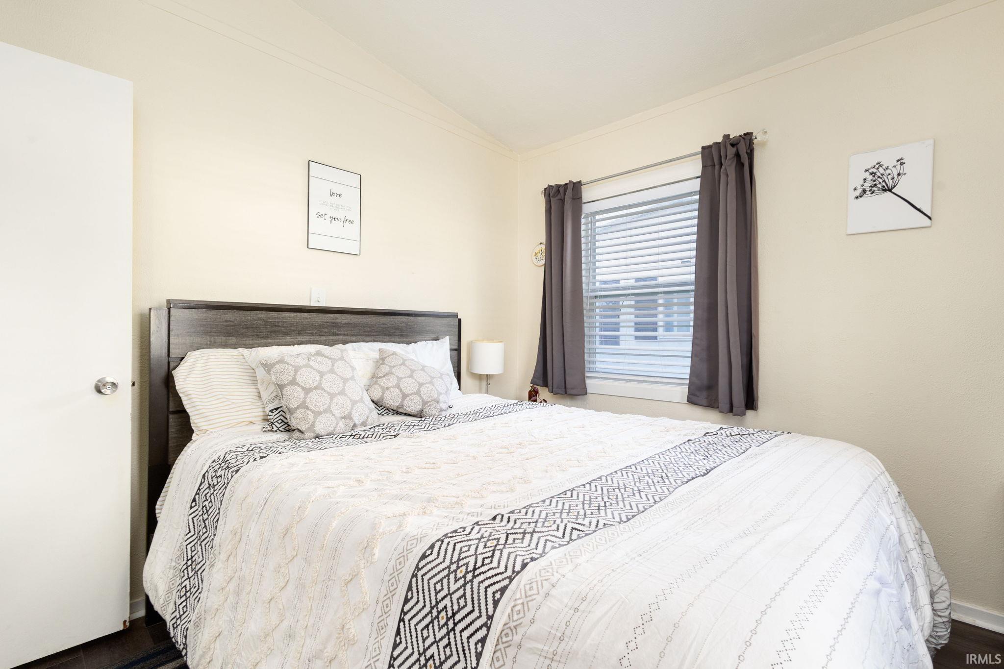 1708 Lynn Street Mishawaka IN 46545