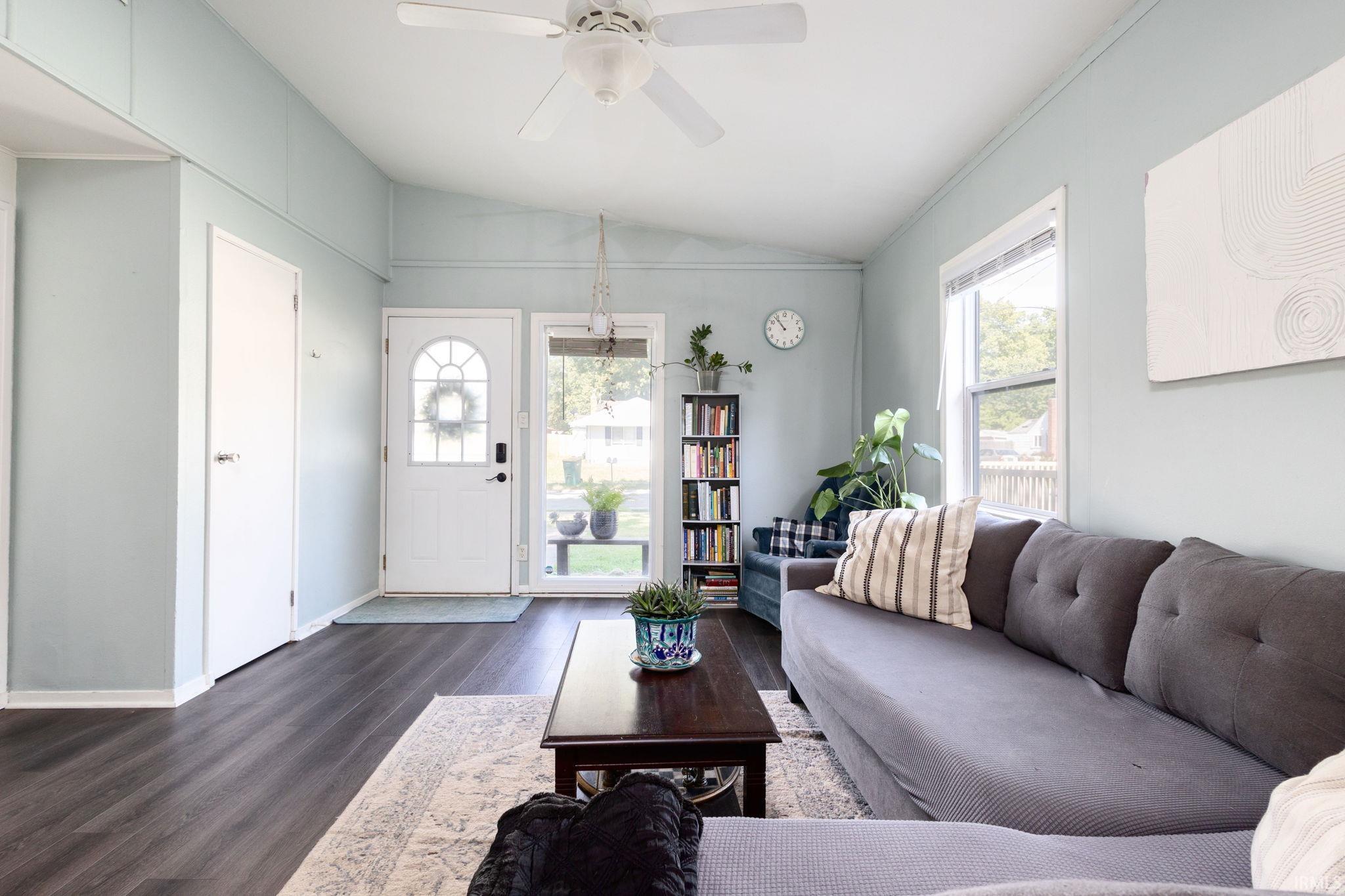 1708 Lynn Street Mishawaka IN 46545
