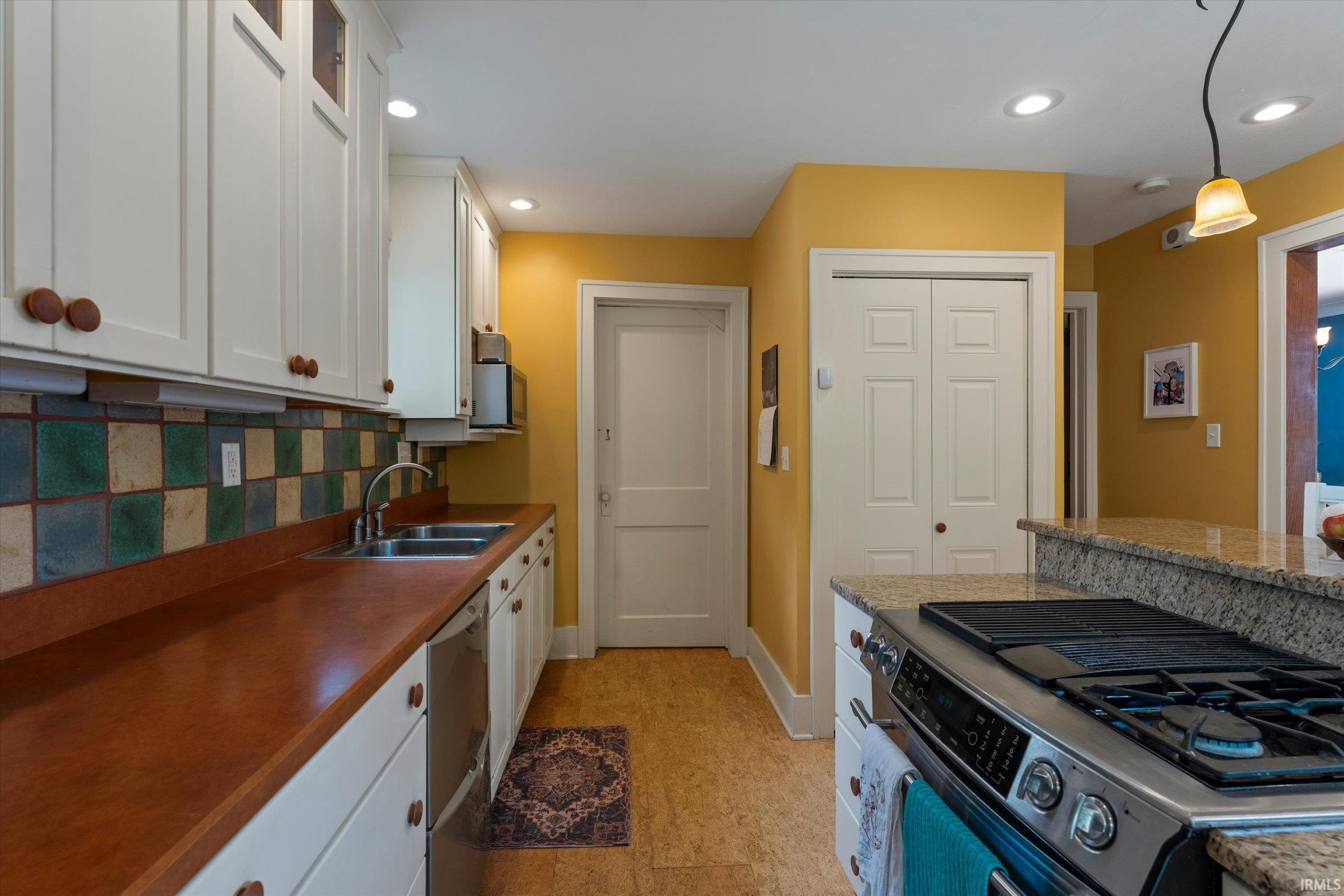 1227 E Colfax Avenue South Bend IN 46617