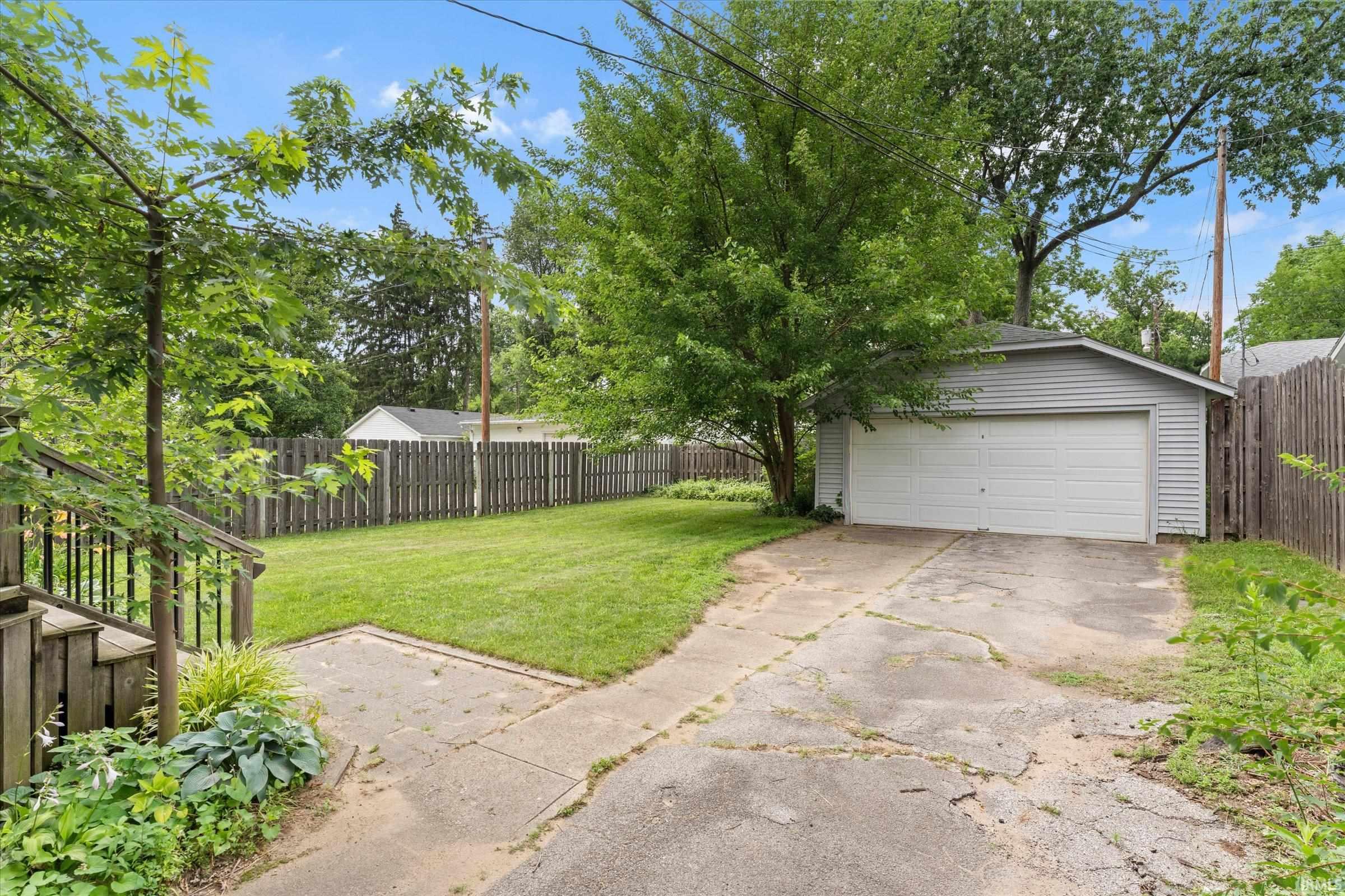 1227 E Colfax Avenue South Bend IN 46617