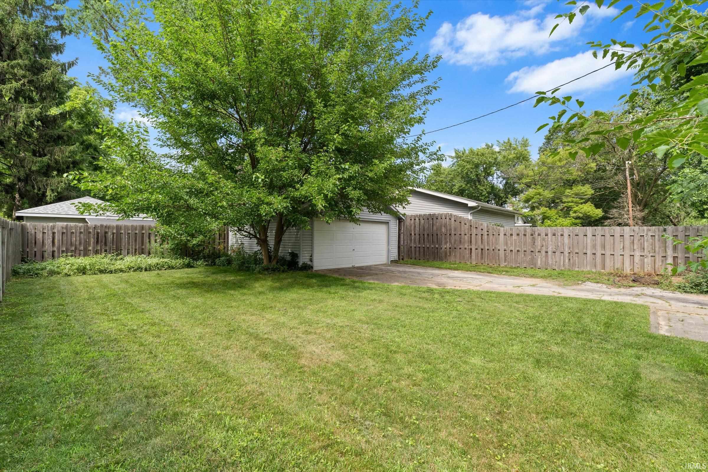 1227 E Colfax Avenue South Bend IN 46617