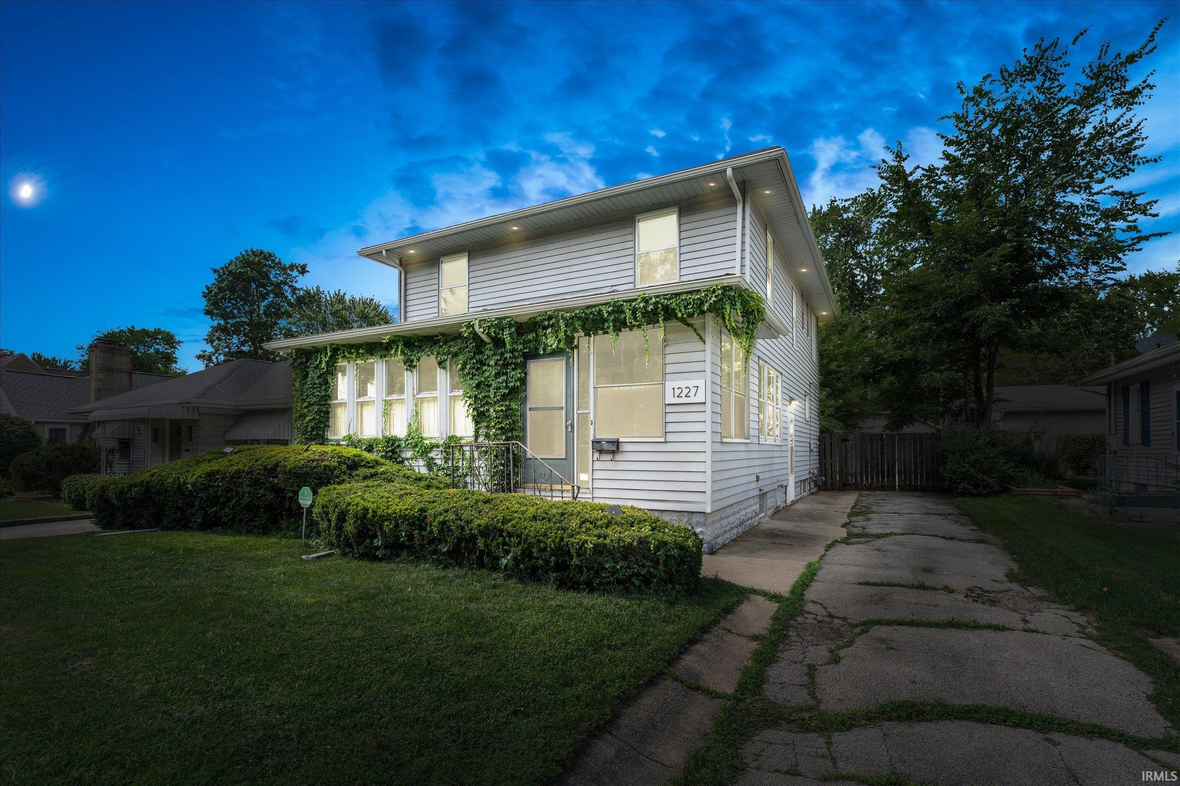 1227 E Colfax Avenue South Bend IN 46617