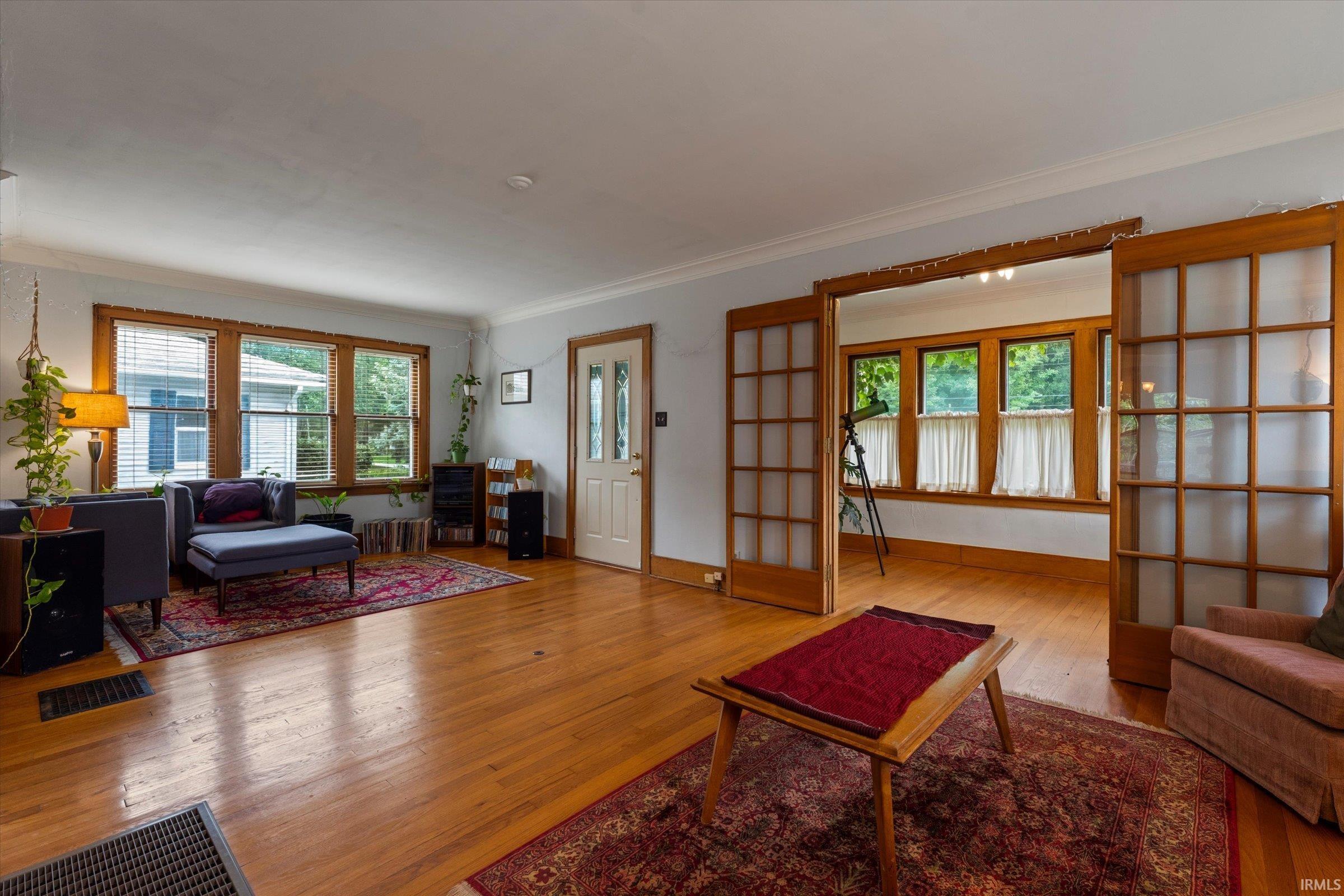 1227 E Colfax Avenue South Bend IN 46617