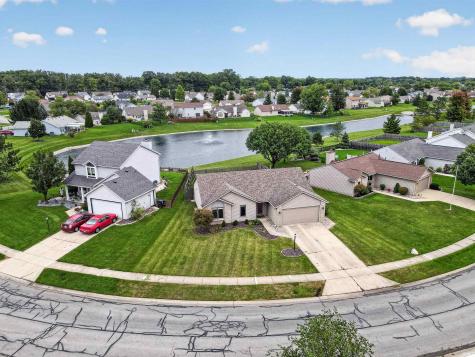 1328 Oak Bay Run Fort Wayne IN 46825