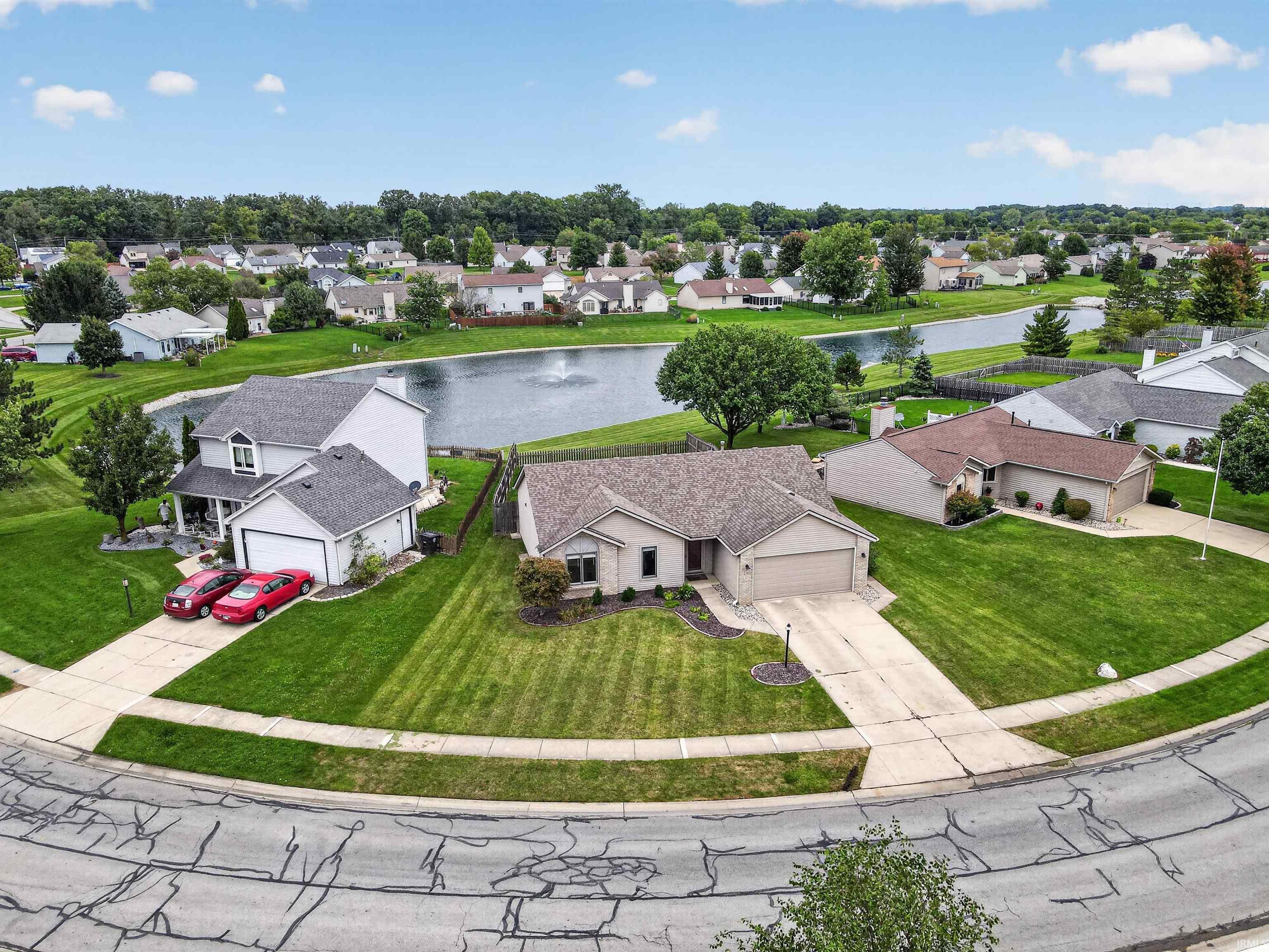 1328 Oak Bay Run Fort Wayne IN 46825