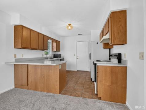 1328 Oak Bay Run Fort Wayne IN 46825