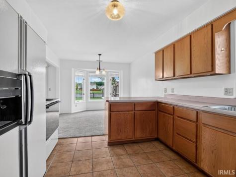 1328 Oak Bay Run Fort Wayne IN 46825
