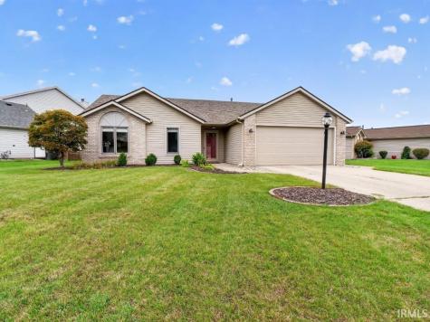 1328 Oak Bay Run Fort Wayne IN 46825