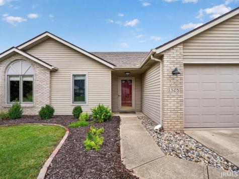 1328 Oak Bay Run Fort Wayne IN 46825